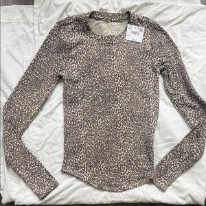 American Eagle Outfitters Leopard Print Long Sleeve Tee